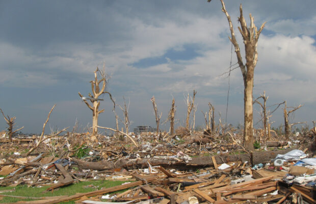What goes into a Tornado Preparedness Kit
