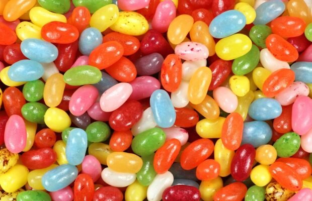 Frootloop & Skittles jelly beans are on the way!!